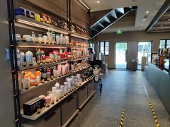 -星巴克臻选(上海今潮8弄店)