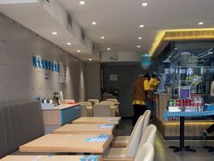 -灵芝妹子海鲜米线(劳动公园店)