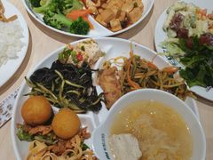 -梦航彩虹之约自助餐厅(华府天地店)