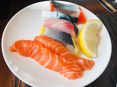 -天际餐厅(广州珠江新城假日酒店)