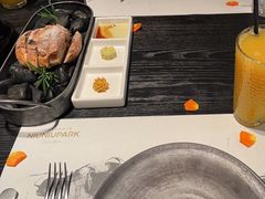 -NIUNIUPARK和牛螃蟹(龙湖杭州滨江天街店)