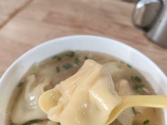 -王氏烧麦大骨汤水饺