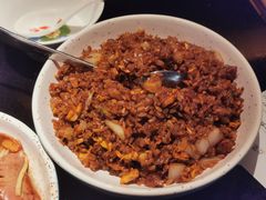 雪菜牛肉炒饭-老头儿油爆虾·知味杭州(爱琴海购物中心)