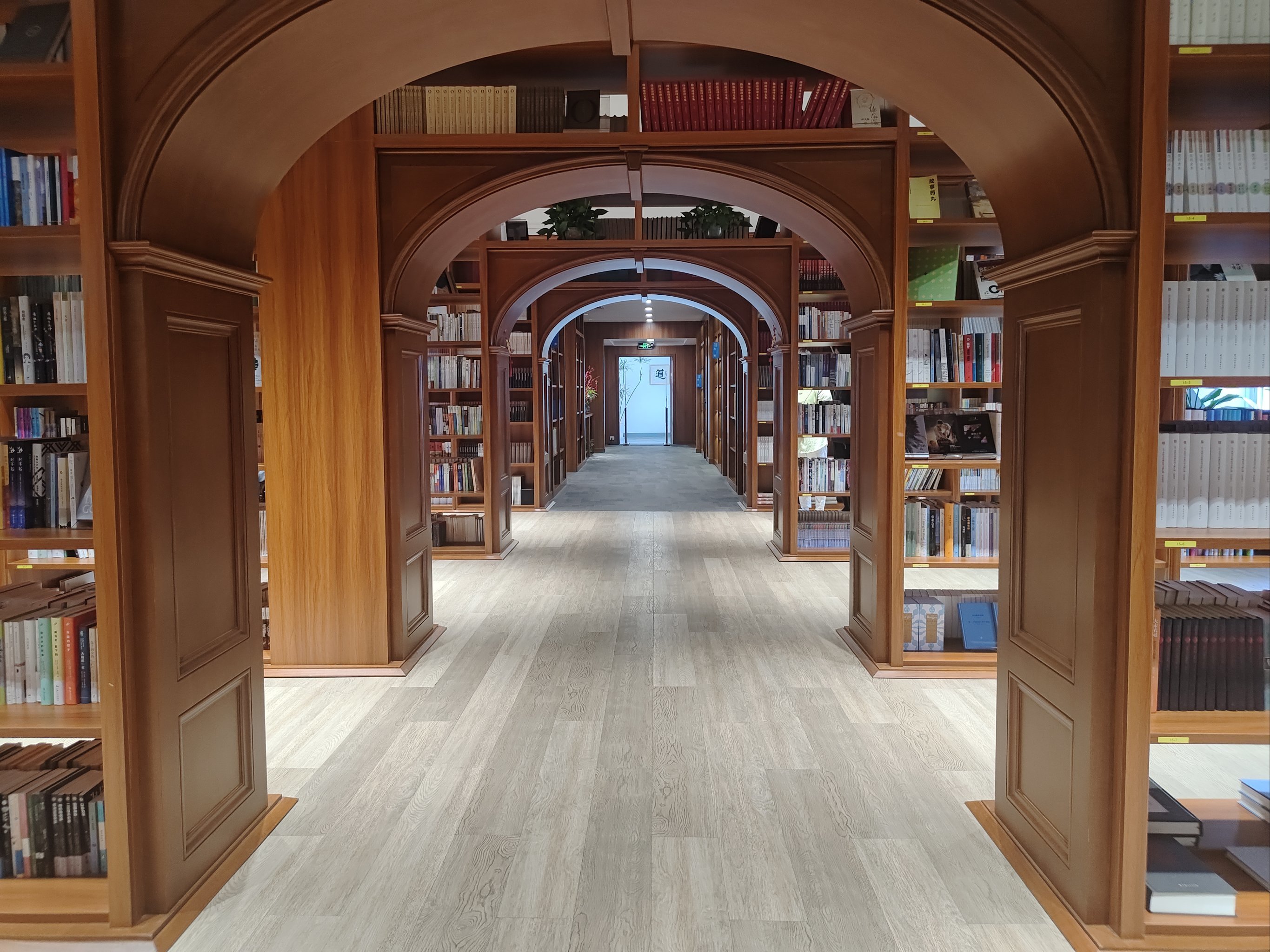 终于走进了这座蓝色城堡!