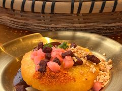 -包整·丝娃娃(一览甲秀楼风景店)