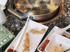 -一席地·本地鸡窝·杭帮鸡火锅(萧山银隆百货店)