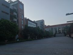 -重庆鲁能巴蜀中学食堂