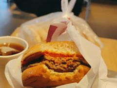 -麦当劳(南京路2店)