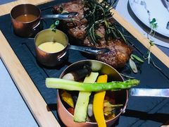 -YUE·6·西式融合餐厅(外滩六号店)
