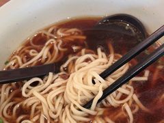 -李先生牛肉面大王(合肥火车站出站口店)