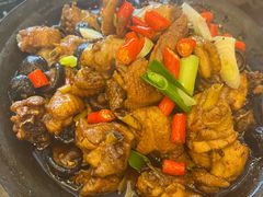 鸡肉煲-自游人·美食一楼·地道徽菜(三十年名店)