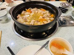-烹然四季椰子鸡火锅(团结湖总店)