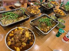 -华中科技大学东三学生食堂