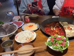 -萍姐火锅·公路夜市(武汉首店)