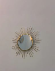 -苗医生专业祛痘·皮肤管理