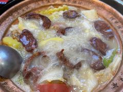 -阿婆情腊排骨火锅(金虹路店)