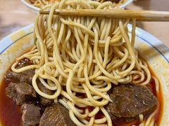 -易毛特色牛肉面(解放碑步行街店)