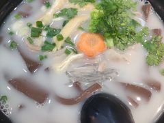 -鸭小妹鸭血粉丝(老门东店)
