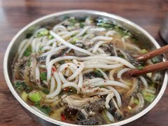 -攀枝花·任德琼·盐边羊肉米线