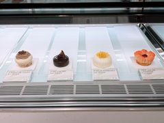 -潮一不贰·西式简餐·法式甜品(外滩店)