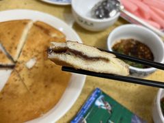 -东巴谷野生菌火锅餐厅