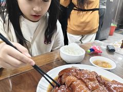 烧鹅四分之一只-黄连大头华烧鹅店(大良店)