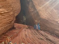 -天山神秘大峡谷