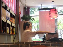 -陈寔包子王·卤煮小肠·京味小吃(龙潭店)