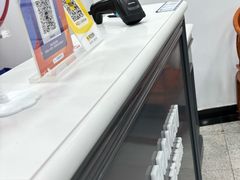 -布瑞琳洗衣(万泉新新家园店)