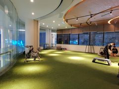 -康斐斯健身(银泰创意城店)
