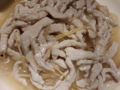 -泉畔人家·老济南经典鲁菜(大明湖店)