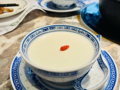 杏仁豆腐-禄婶鸡煲·打边炉