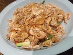 葱爆河虾-粗茶淡饭·隐庐私厨(东亭店)