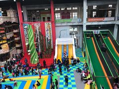 -蒙特利亲子乐园