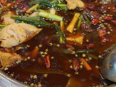 -乡土特色.冷锅鱼.牦牛肉汤锅