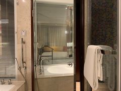 -上海龙之梦万丽酒店