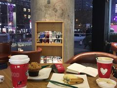 -星巴克臻选(济南恒隆店)