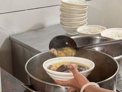 -文山荷鲜居(翠湖店)