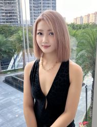 -丝语萱形象