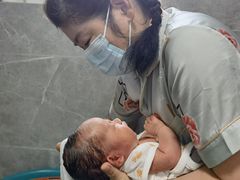 -秋歌护理·月嫂·育儿嫂(浦东医院店)