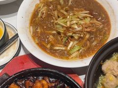 -梅利汴京烤鸭•开封豫菜地标店(东大街店)