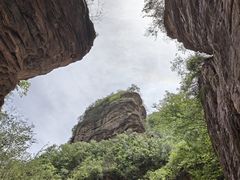 -龙潭大峡谷