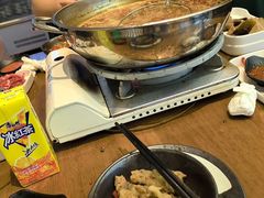 -天成·潮州牛肉脆肉鱼生蚝自助火锅
