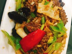 -大城·烧烤海鲜大排档(台东店)