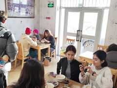 -努尔古丽奶茶