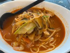 辣海鲜面-桃园中华料理炸酱面(燕儿岛路店)