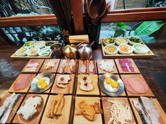 -银米·云南传统过桥米线(双廊黑金冠店)
