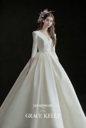 点击看大图 -GRACE KELLY婚纱与礼服(北京店)