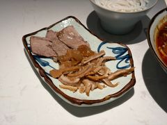 香卤三拼-鑫花溪牛肉米粉(凤凰街创始总店)
