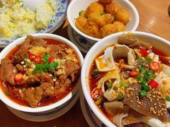 -炉小二铜锅牛蛙•川湘菜(三里屯店)